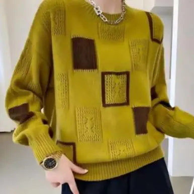 Women's Knitted Sweater